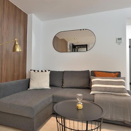 Phaedrus Living City Center Luxury Flat Skoufa Athene Buitenkant foto