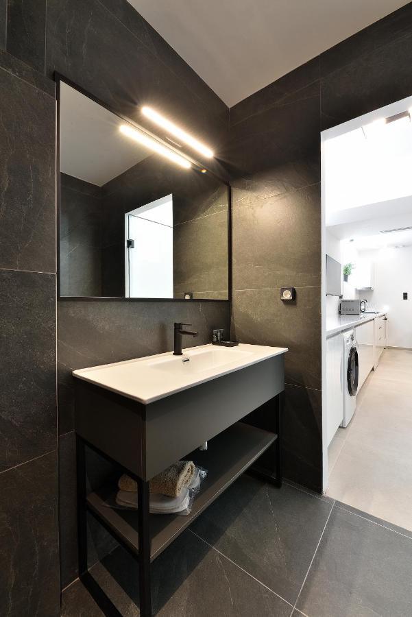 Phaedrus Living City Center Luxury Flat Skoufa Athene Buitenkant foto