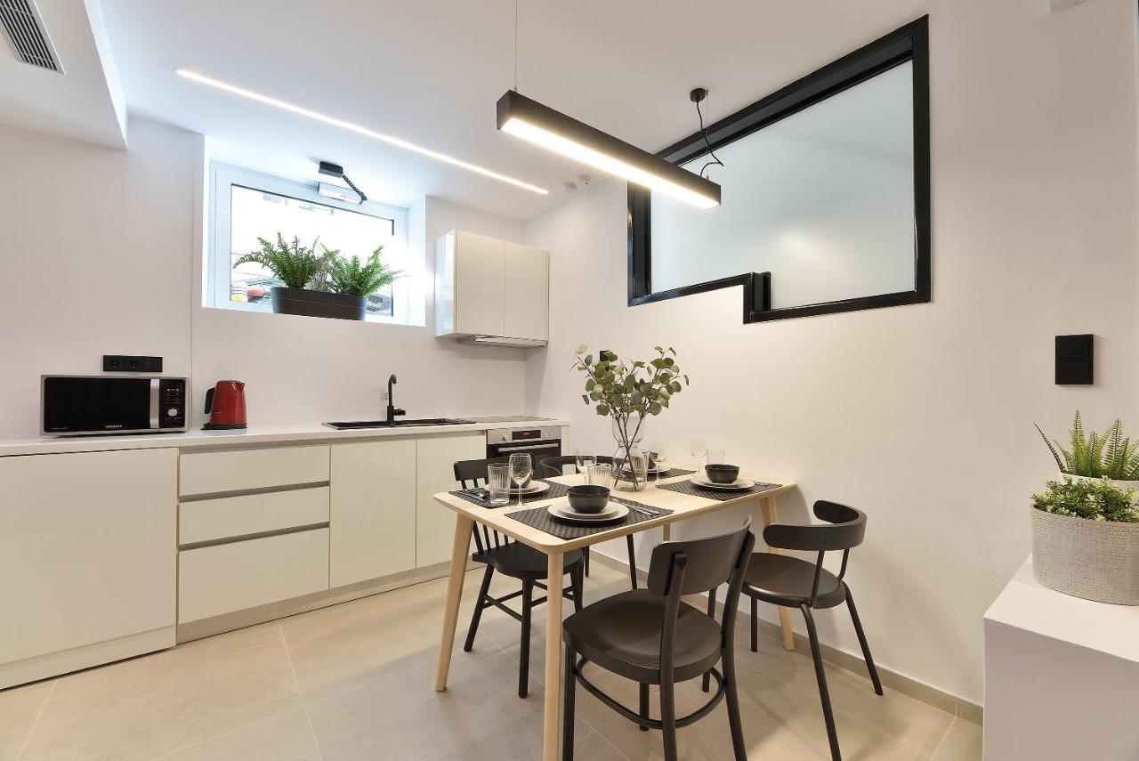 Phaedrus Living City Center Luxury Flat Skoufa Athene Buitenkant foto